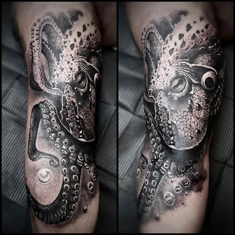 Ohana Tattoo Waikiki — Tattoo and piercing shop in Honolulu
